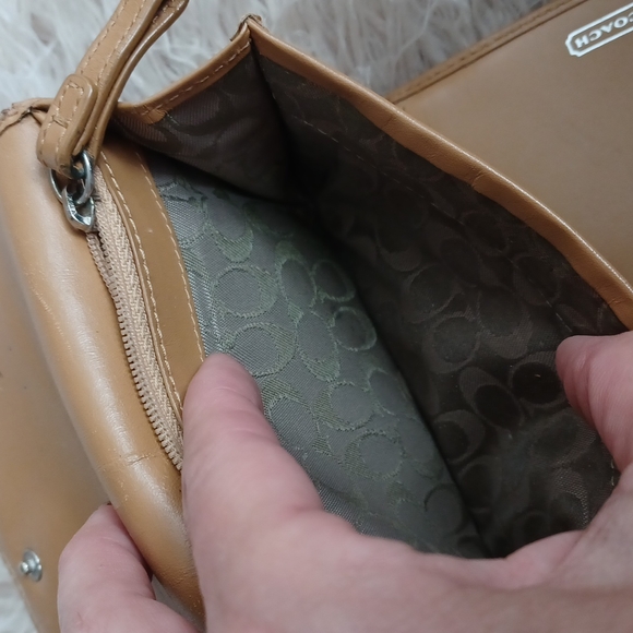 Coach wallet - Picture 10 of 16